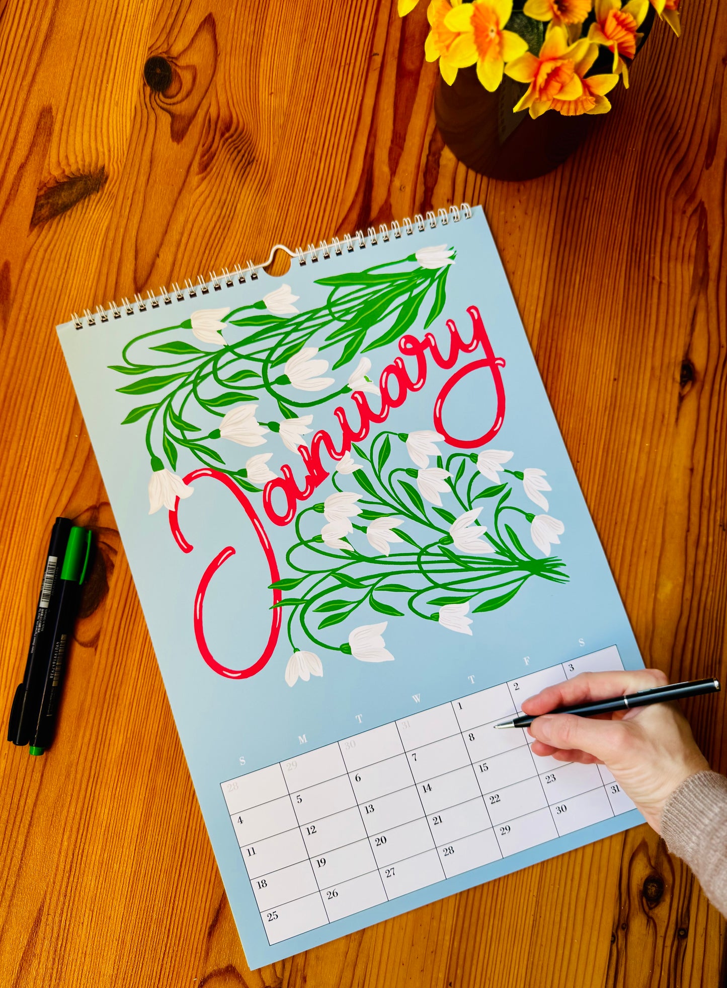 Botanical Floral Wall Calendar 2026 |Monthly Flower Illustrations | Gift for Gardener Friend or Mom