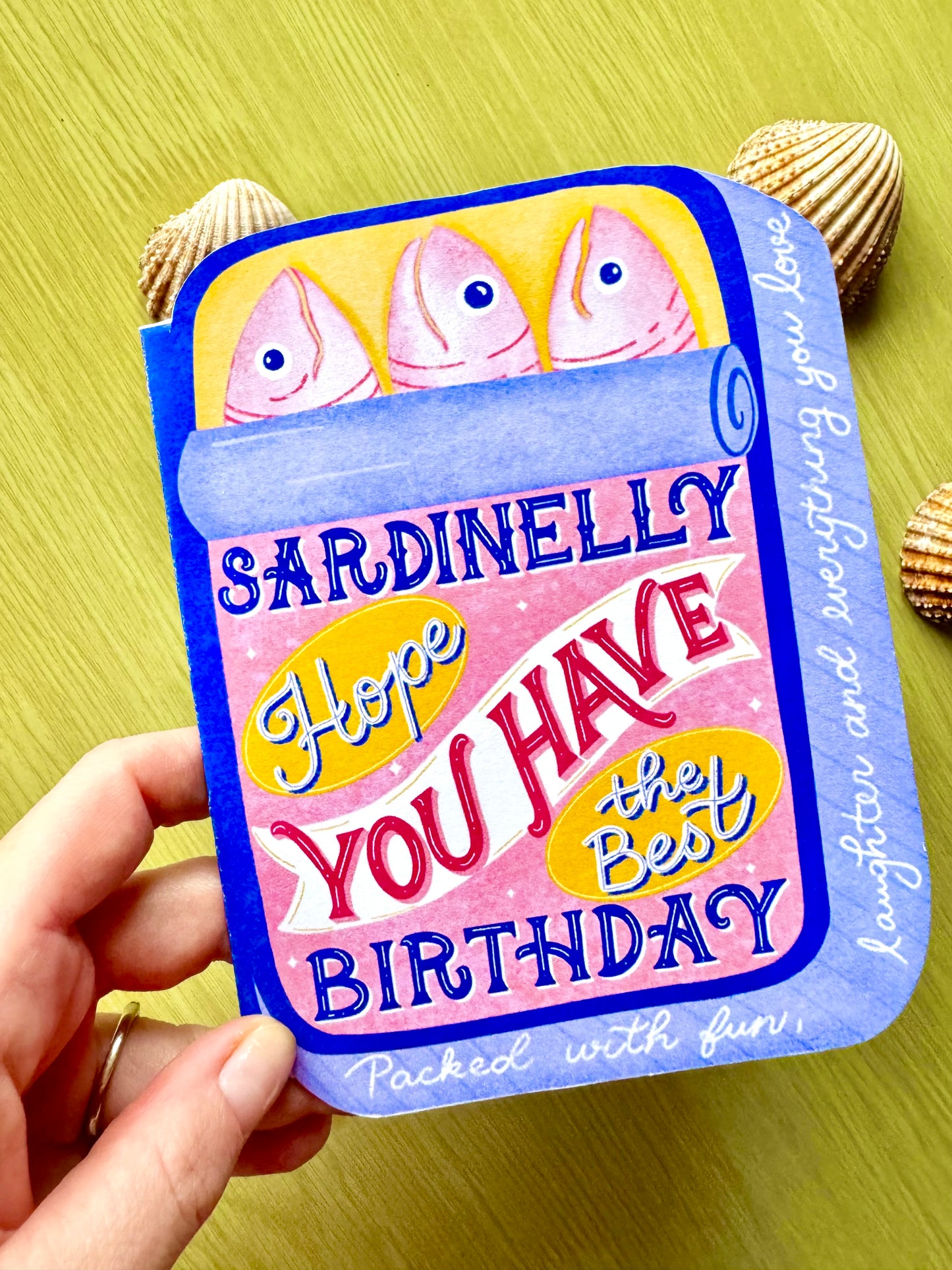 4 Tin-Shaped Cards for Every Occasion – Save 15%