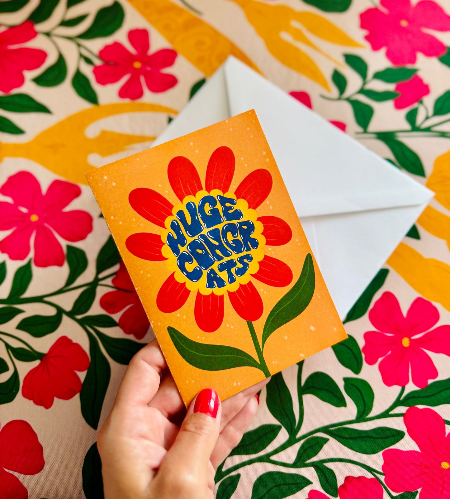 Huge Congrats Retro Flower Card